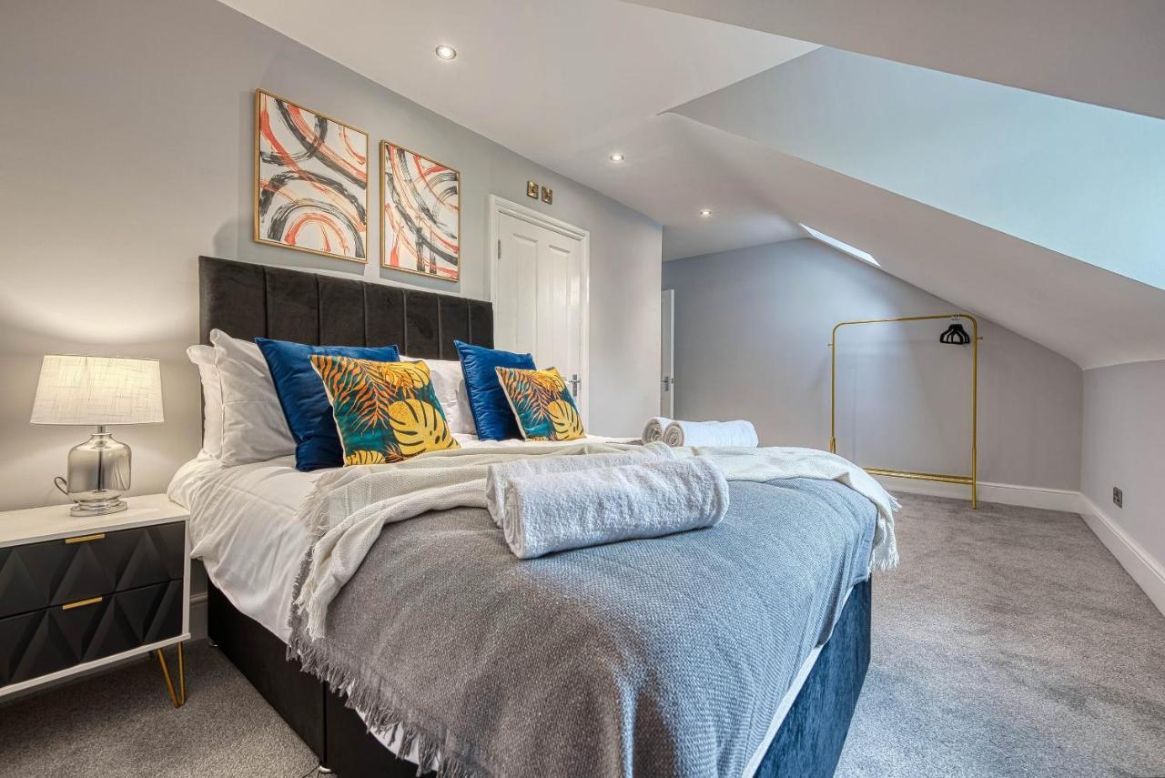 Spacious Nottingham Abode - Sleeps 16 Exterior photo
